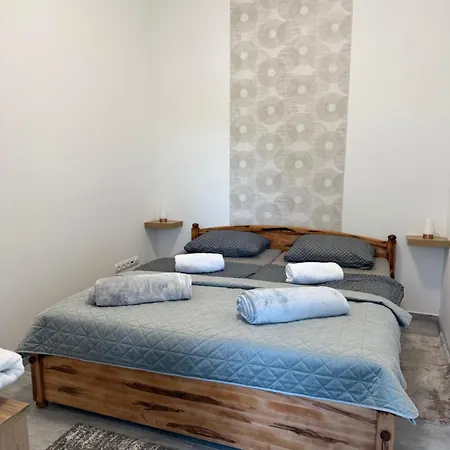 Ilk Apartamento